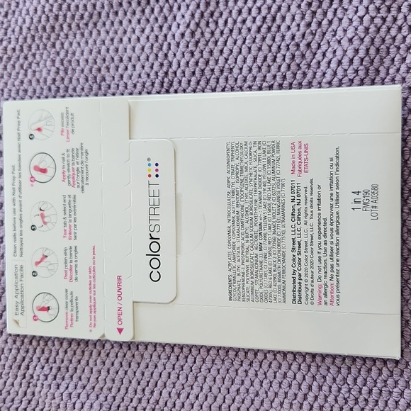 Color Street 1 In 4 - Picture 2 of 3